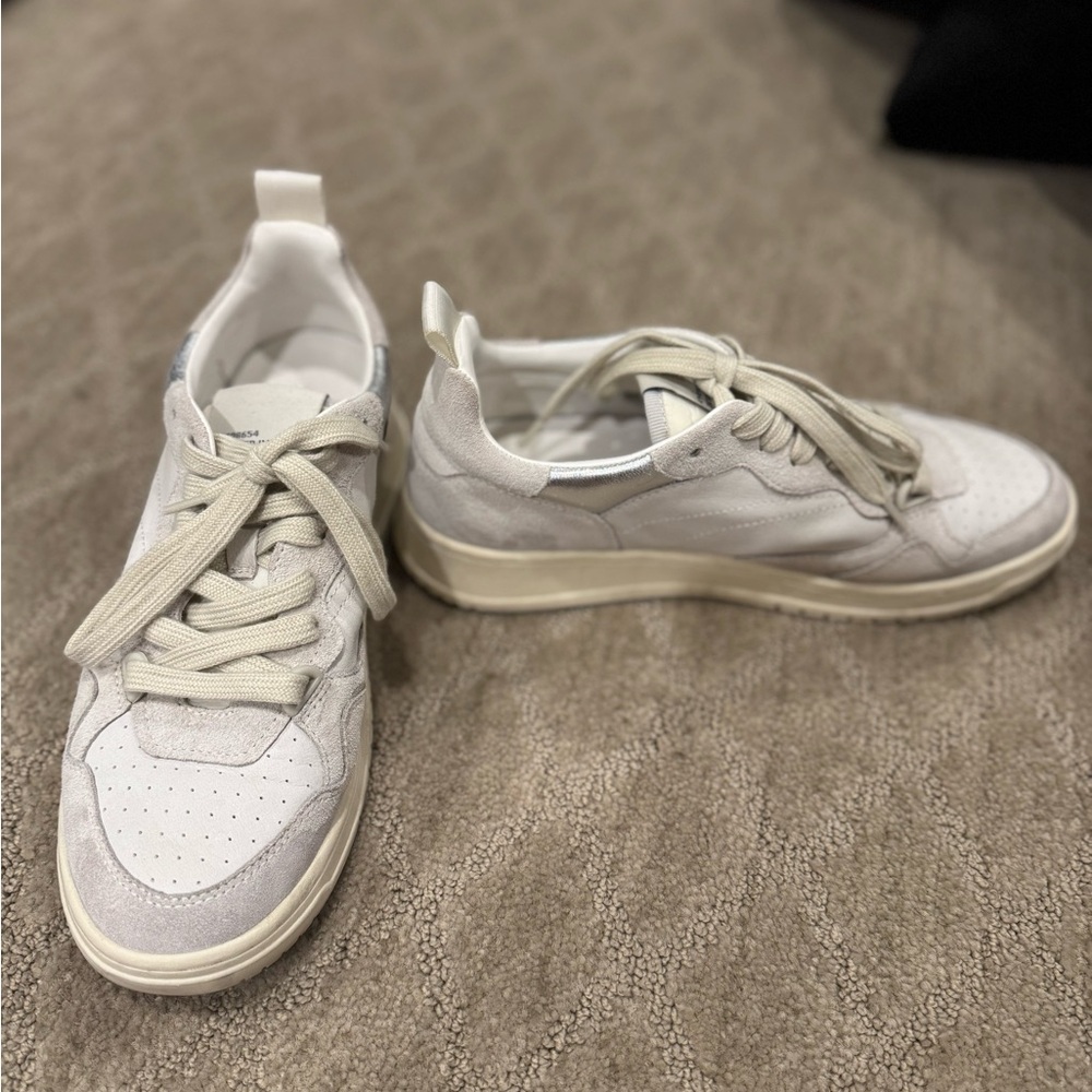 Steve Madden sneakers